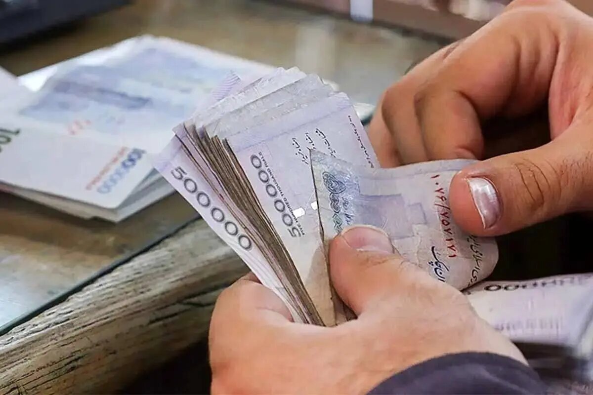 تغییرات جدید در نحوه پرداخت حقوق کارمندان/ دستور ویژه خزانه‌دار کل کشور درباره حقوق کارمندان را بخوانید