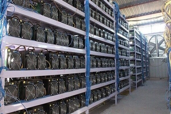 ممنوعیت استخراج رمزارز/ فعالیت‌های قانونی استخراج ارز دیجیتال چه می‌شود؟