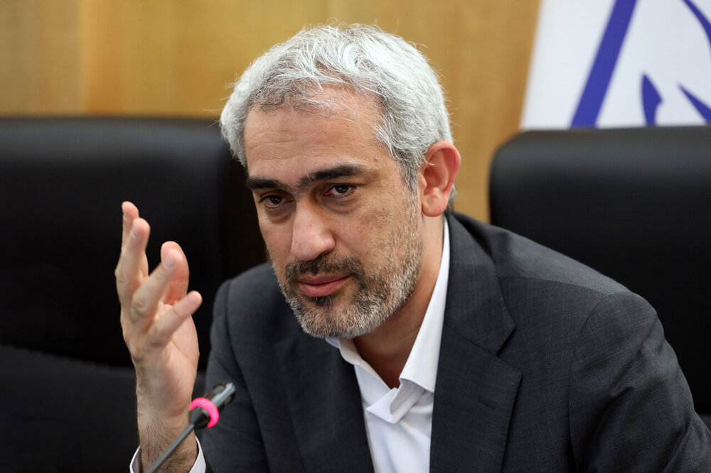 برنامه مدنیزاده برای تحول در محیط کسبوکار