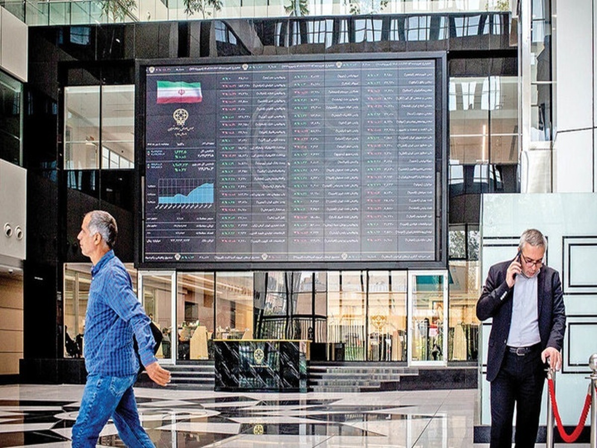 افت معاملات و خروج نقدینگی در پایان هفته بورس