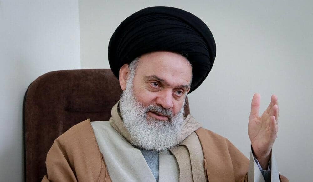 انتقاد آیتالله حسینی بوشهری از سکوت رسانهها در قبال شهادت طلبه مسجد – سلام نو