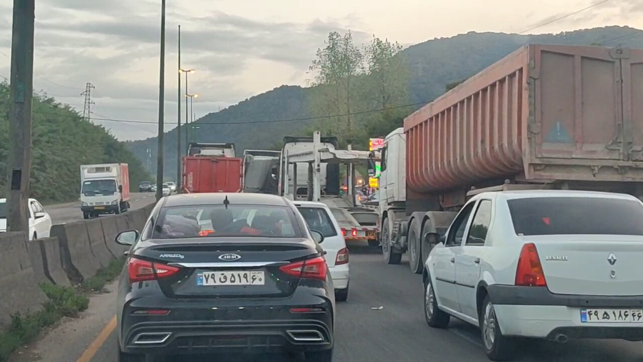 ترافیک سنگین در محورهای شمالی کشور