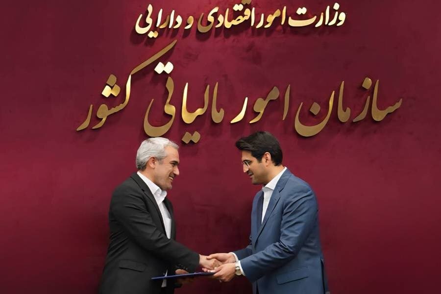 مهر تأیید مدنی زاده بر ادامه مسیر تحولی سازمان مالیاتی