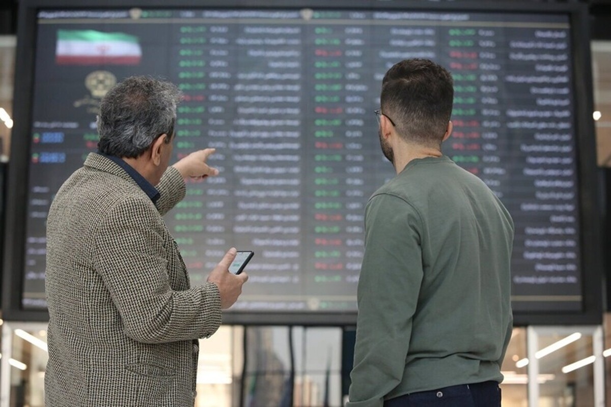 در صورت تقویت اعتماد عمومی، نقدینگی به سمت صندوقهای سهامی میرود