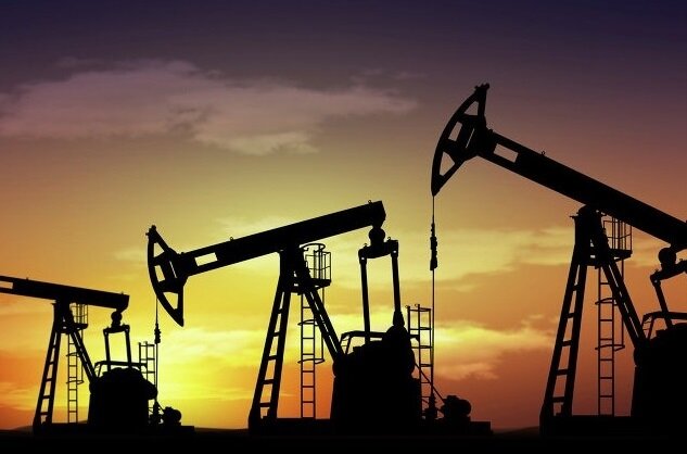 آغاز فاز دوم توسعه میدان نفتی آذر با هدف افزایش ۳۰ هزار بشکهای تولید