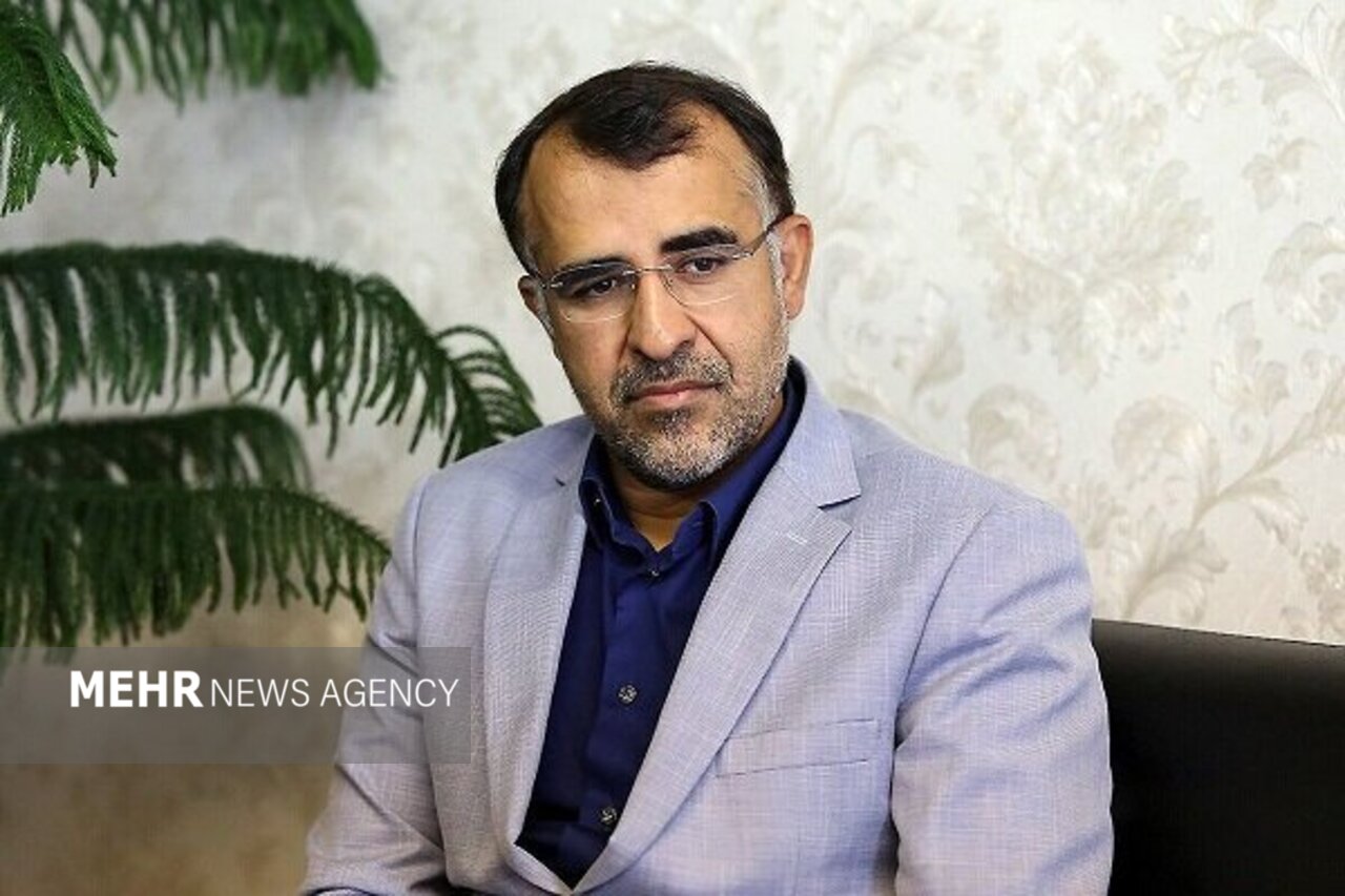 بانکها باید هنگام افتتاح حساب، احراز هویت واقعی انجام دهند