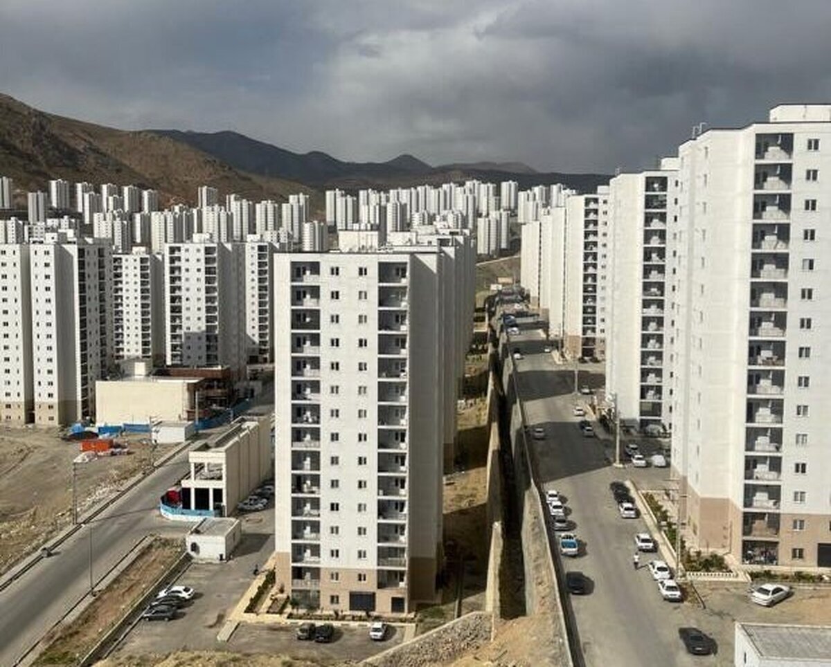 سقوط آزاد ساختوساز در کشور/ ساخت پروژههای نهضت ملی مسکن متوقف میشود؟