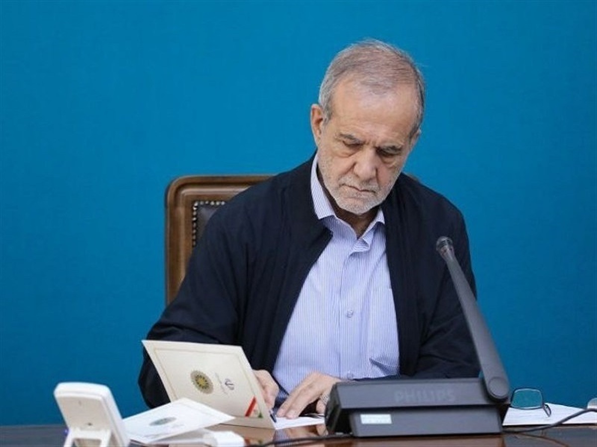 انتخاب آیتالله سید مجتبی خامنهای نویدبخش عزت خواهد بود