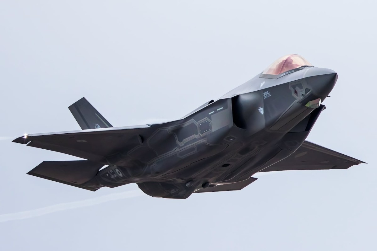 ضربه به جنگنده F-35 بر فراز تهران؛ سهام شرکت لاکهید مارتین افت کرد