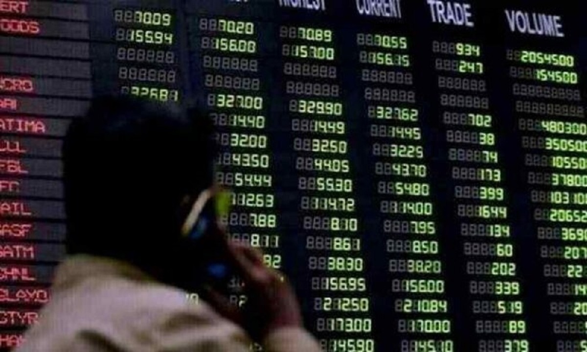 بازار سهام میتواند تا حدود ۳۰ درصد بازدهی برای سرمایهگذاران داشته باشد