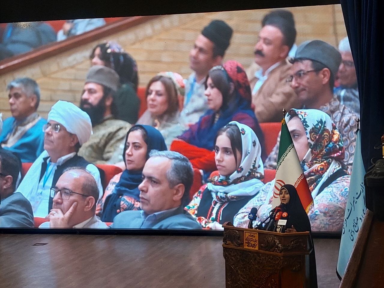 از وعده بازگشت اینترنت تا حذف محدودیتهای گردشگری/ شعار «هر روستا یک بومگردی» محقق میشود؟