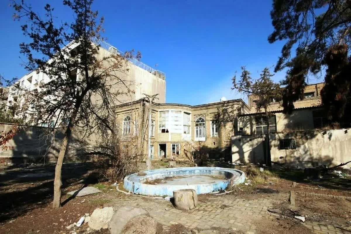رونق فروش خانههای کلنگی در تهران/ قیمتگذاری از ۳ میلیارد در جوادیه تا ۷۸۲ میلیارد در فرمانیه + جدول