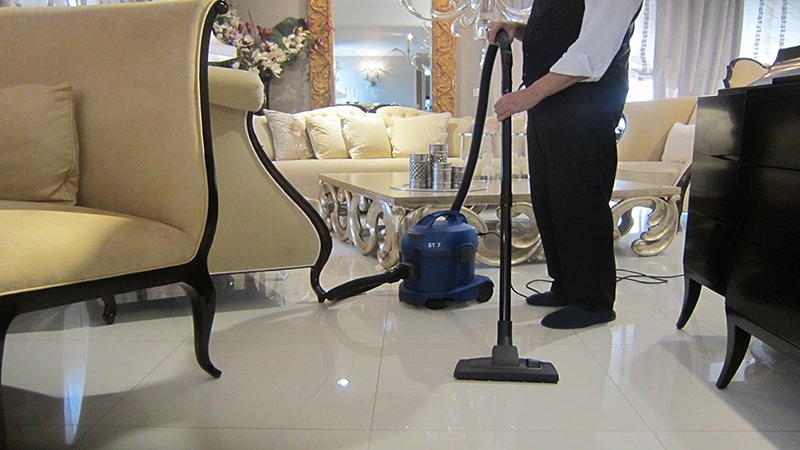 جاروبرقی صنعتی