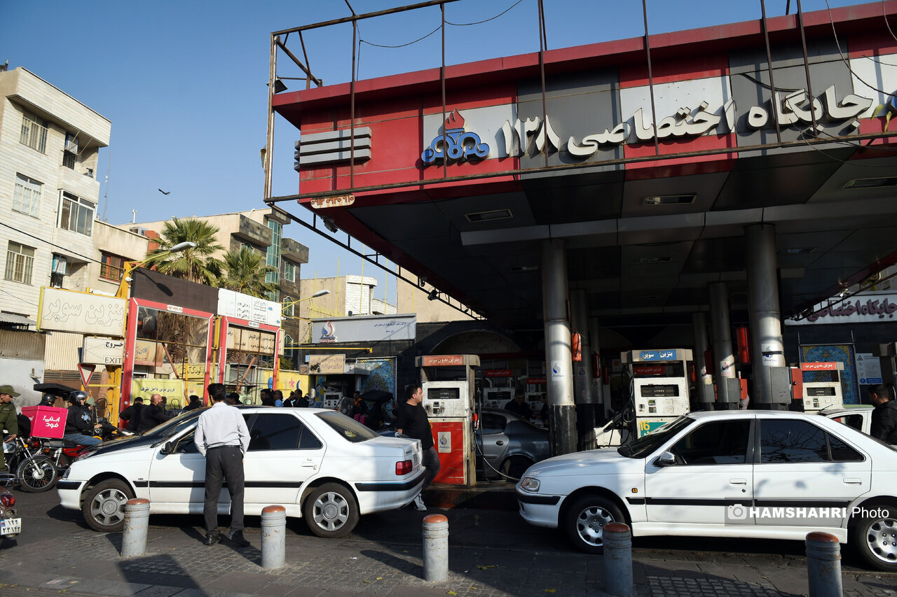 ماجرای عجیب تعطیلی برخی پمپبنزینها در تهران!