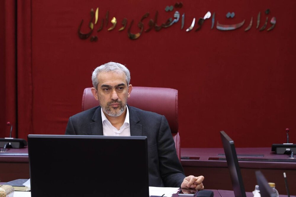 تکذیب برخی اظهارنظرهای منتسب به وزیر اقتصاد درباره وضعیت اقتصادی کشور