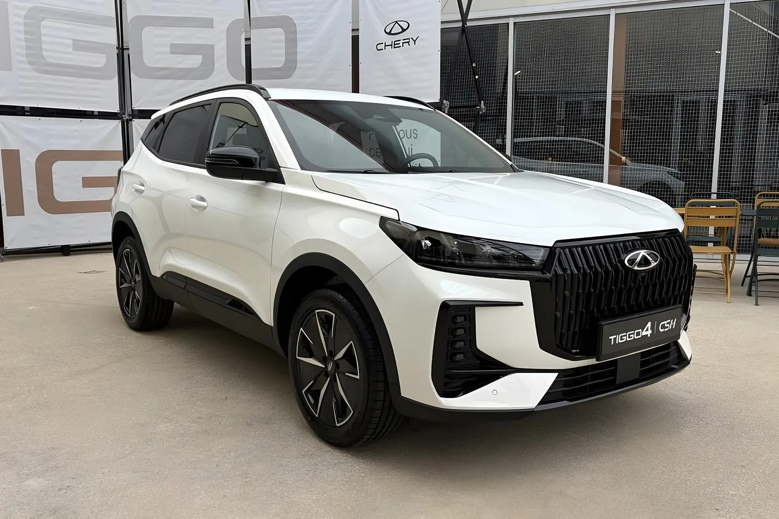 فیسلیفت خودرو MVM X5 با طراحی مدرنتر رونمایی شد